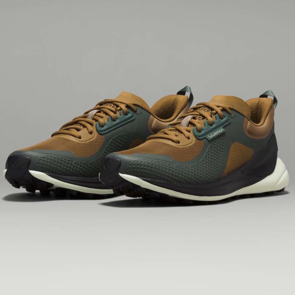 Lululemon Blissfeel Trail Running Shoe Like New
Allspice / Dark Forest / Elixir